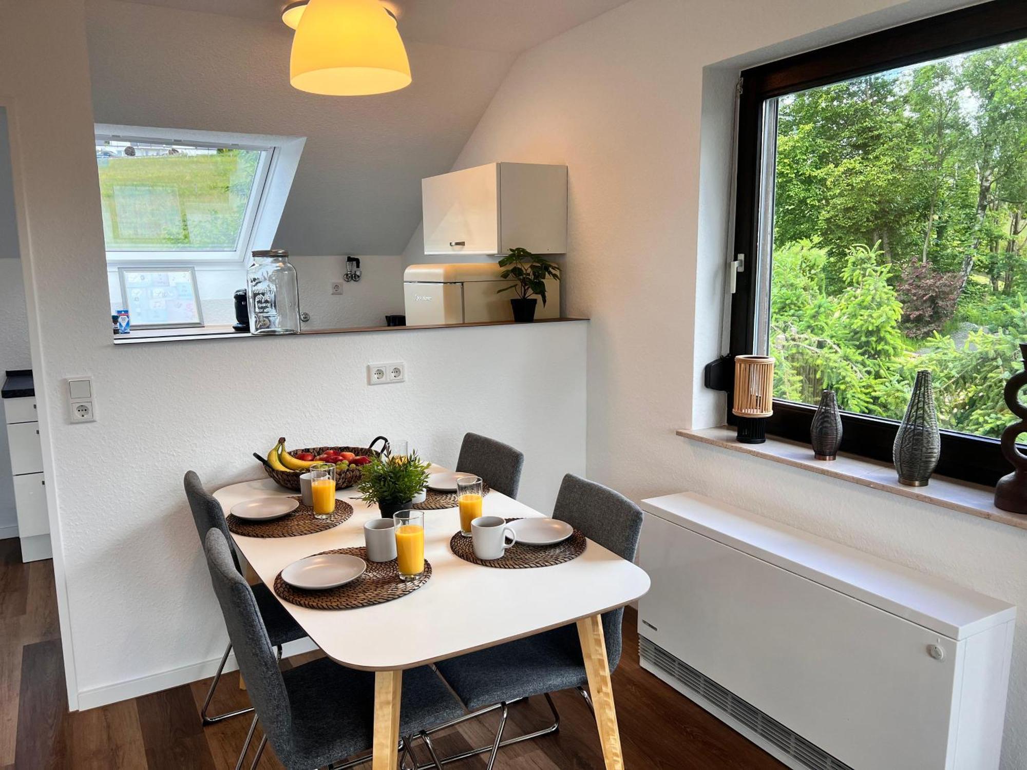 Gemuetliche 3-Zimmer-Wohnung Mit Panoramablick Und Kostenlosem Ueberdachten Parkplatz Winterberg Kültér fotó